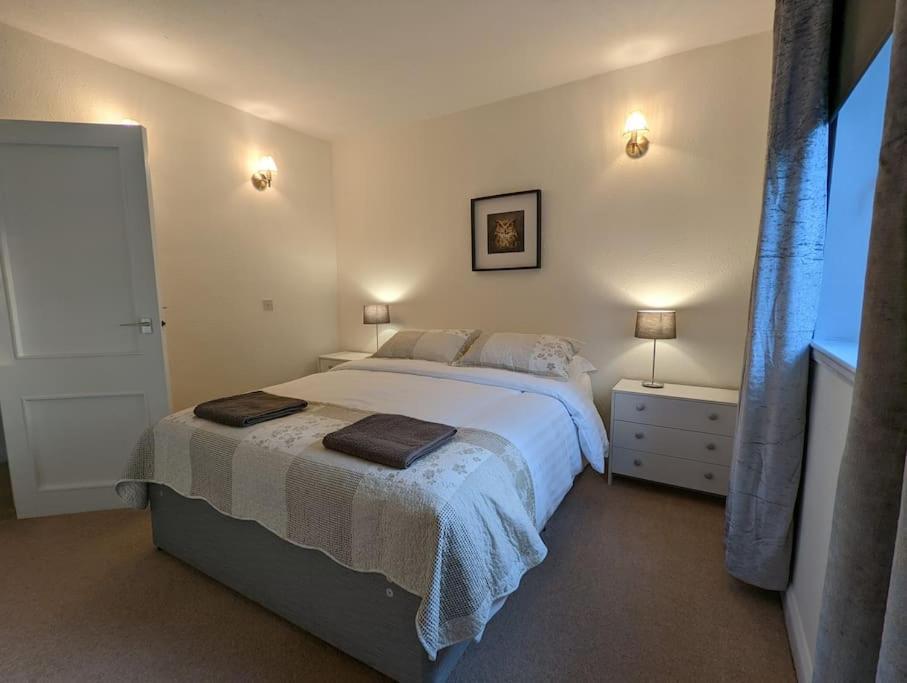 Two Bedroom Flat In Bridge Of Allan, Stirling Extérieur photo
