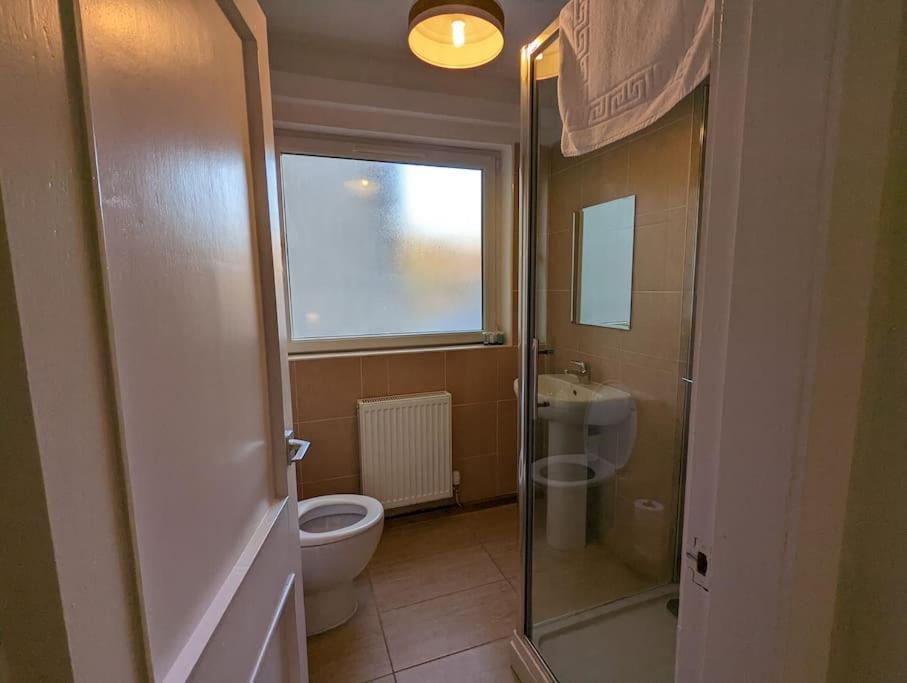 Two Bedroom Flat In Bridge Of Allan, Stirling Extérieur photo